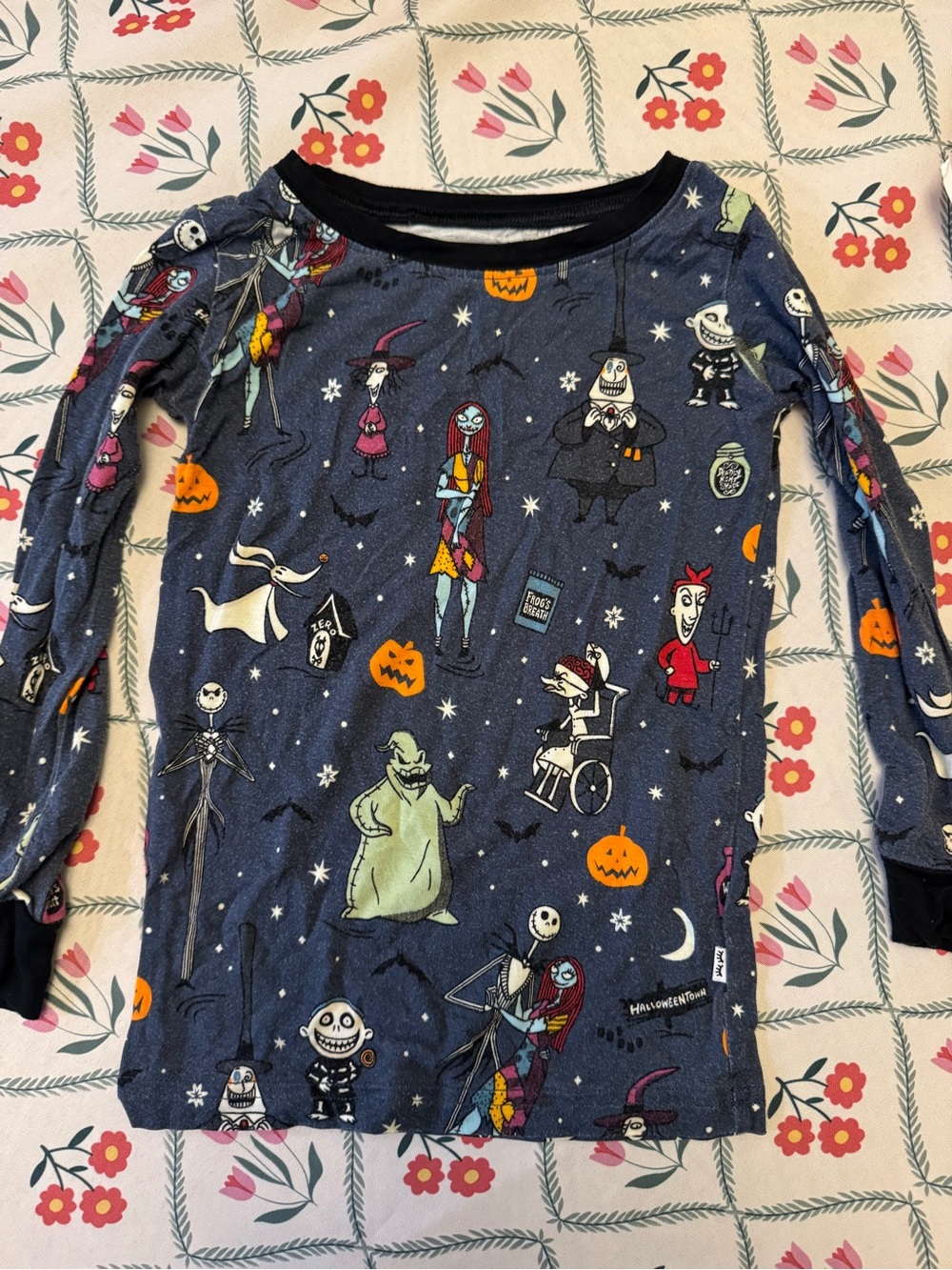 Little sleepies 2T nightmare before Christmas top